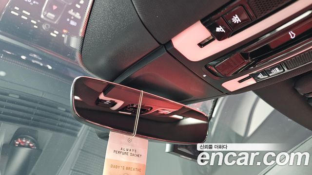 Porsche Panamera 2021 — photo 27