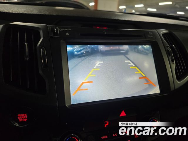 Kia Sportage 2012 — photo 13