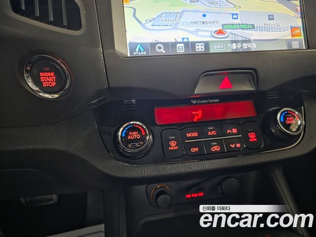 Kia Sportage 2012 — photo 15