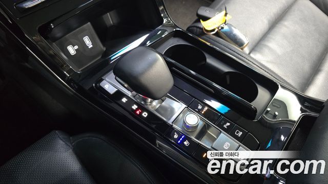 Kia K7 2020 — photo 12