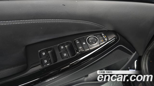 Kia K7 2020 — photo 29