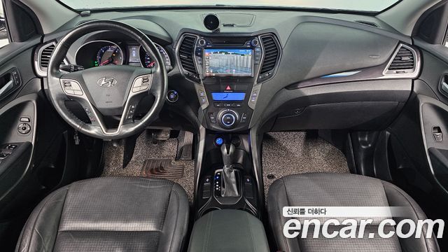 Hyundai Santafe 2015 — photo 10