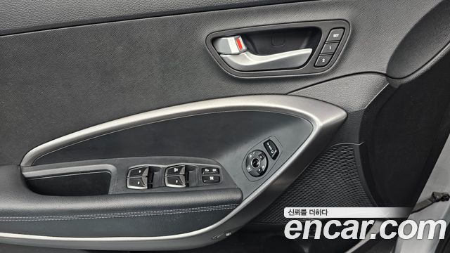 Hyundai Santafe 2015 — photo 22