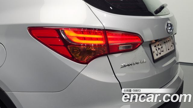 Hyundai Santafe 2015 — photo 9