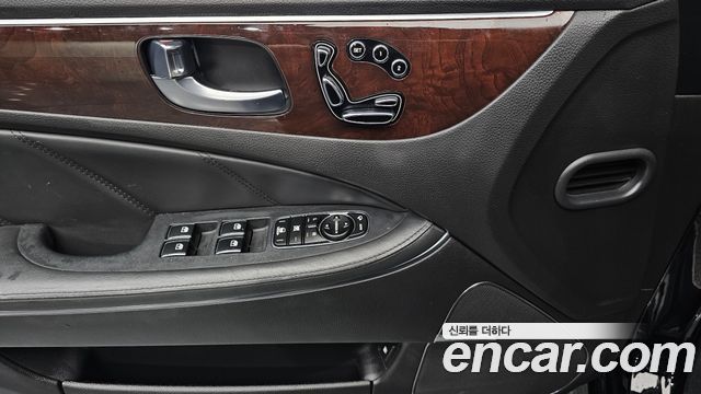 Hyundai Equus 2014 — photo 23
