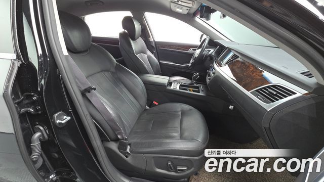 Hyundai Genesis 2015 — photo 16