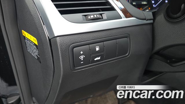 Hyundai Genesis 2015 — photo 30