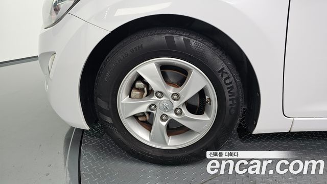 Hyundai AVANTE 2015 — photo 5