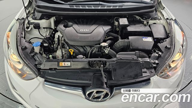Hyundai AVANTE 2015 — photo 6