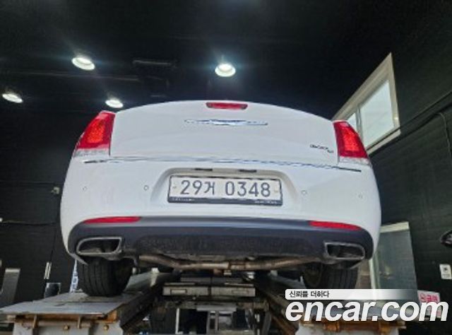 Chrysler 300C 2016 — photo 2