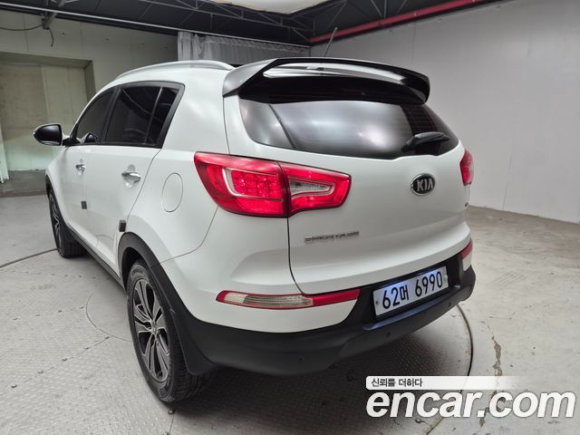 Kia Sportage 2013 — photo 6