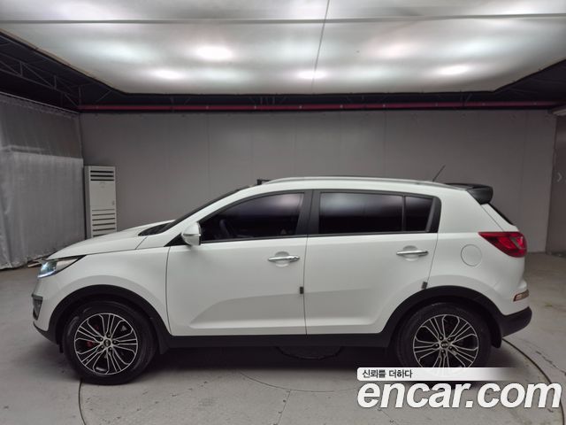 Kia Sportage 2013 — photo 9