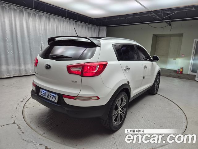Kia Sportage 2013 — photo 10