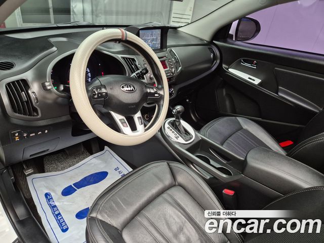 Kia Sportage 2013 — photo 13
