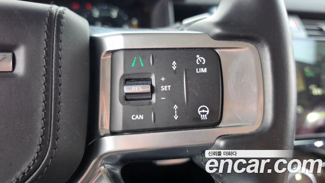 Land Rover Discovery 2022 — photo 23