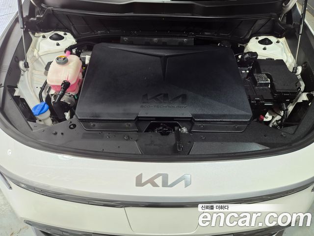 Kia Niro 2023 — photo 9