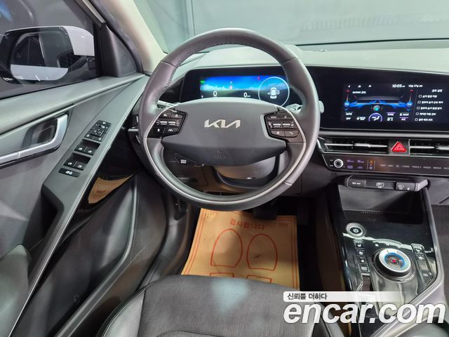 Kia Niro 2023 — photo 10