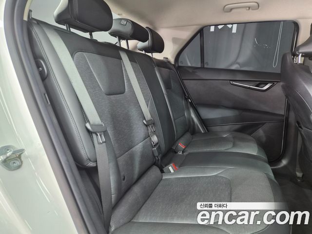 Kia Niro 2023 — photo 12