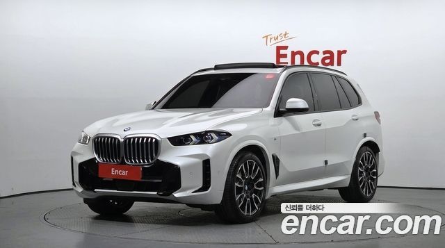 BMW X5 2026 — photo 1