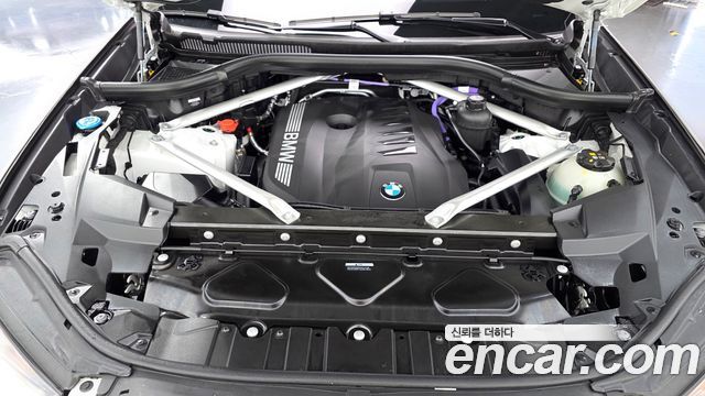 BMW X5 2026 — photo 6