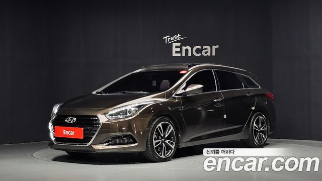 Hyundai i40 2016 — photo 1