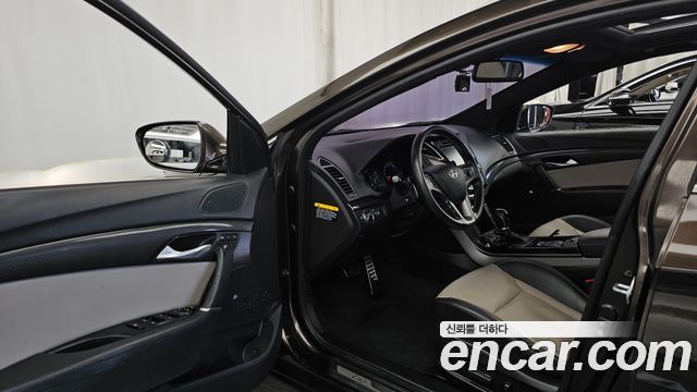 Hyundai i40 2016 — photo 10