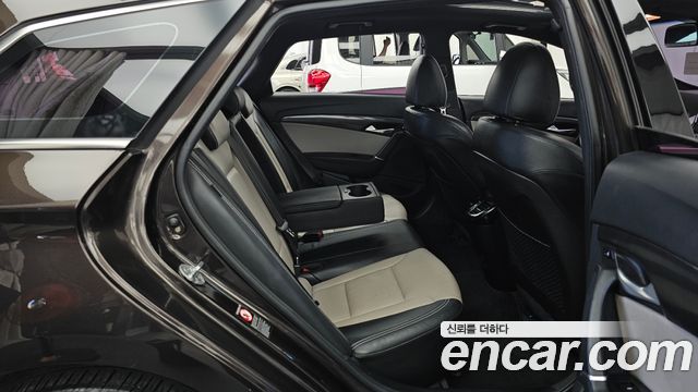 Hyundai i40 2016 — photo 12