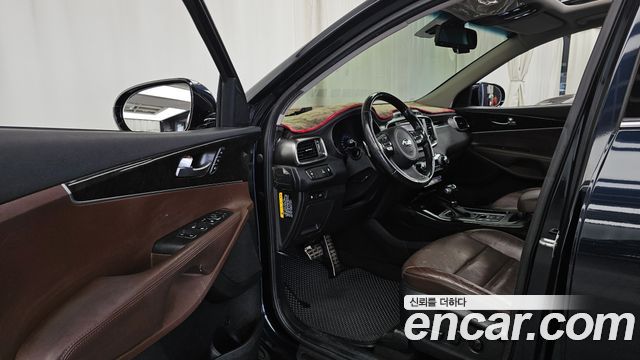 Kia Sorento 2017 — photo 13