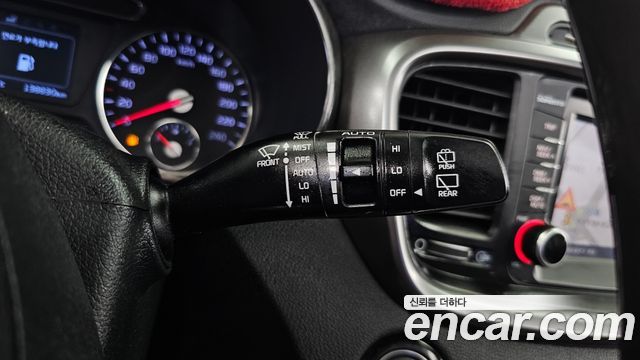 Kia Sorento 2017 — photo 37