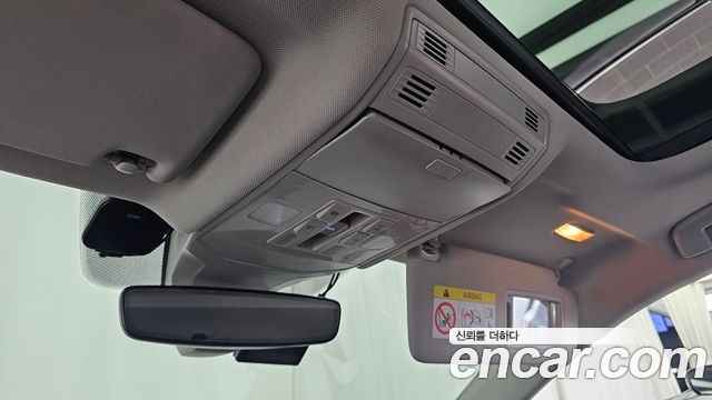 Volkswagen Jetta 2021 — photo 17