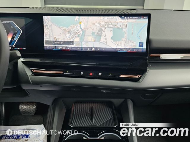BMW 5-Series 2024 — photo 14