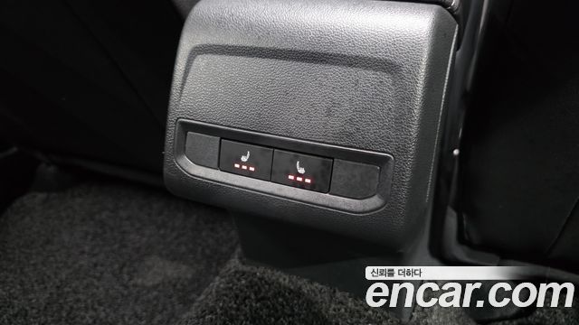 Volkswagen Jetta 2021 — photo 19