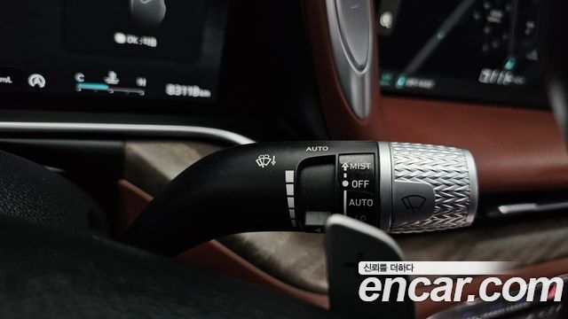 Genesis G90 2022 — photo 33
