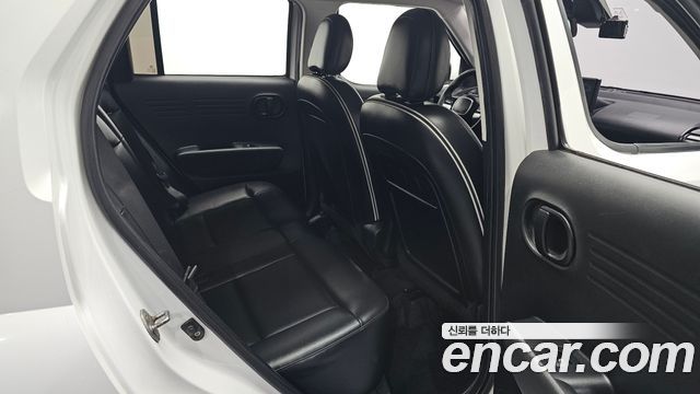 Hyundai Casper 2022 — photo 16
