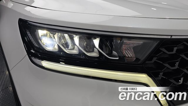 Kia Sorento 2022 — photo 8