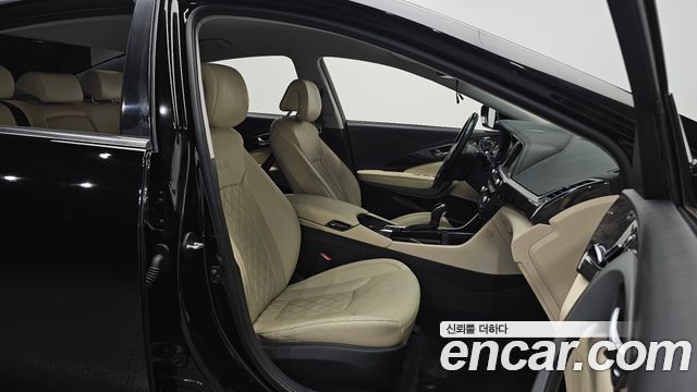 Hyundai Aslan 2015 — photo 10
