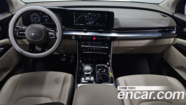 Kia Canival 2021 — photo 10