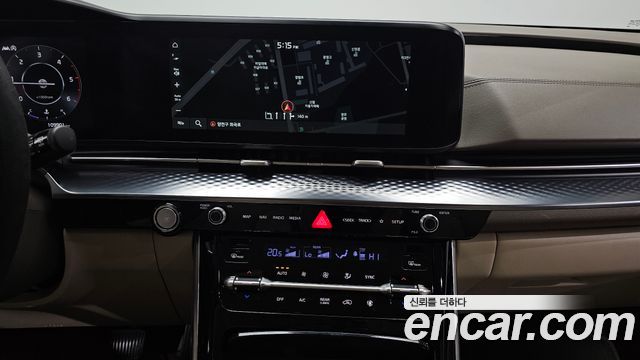 Kia Canival 2021 — photo 20