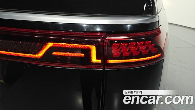 Kia Canival 2021 — photo 9