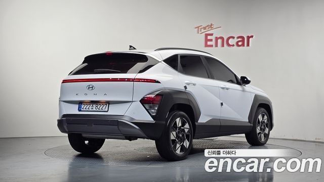 Hyundai Kona 2025 — photo 2
