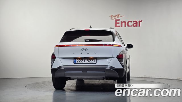Hyundai Kona 2025 — photo 4