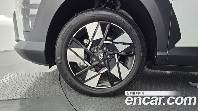 Hyundai Kona 2025 — photo 5
