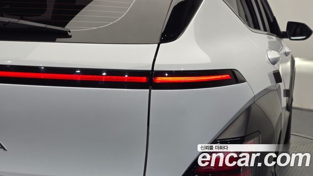 Hyundai Kona 2025 — photo 9