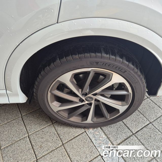 Audi Q5 2025 — photo 3