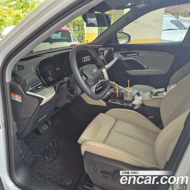 Audi Q5 2025 — photo 6