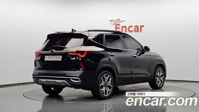 Kia Seltos 2020 — photo 2