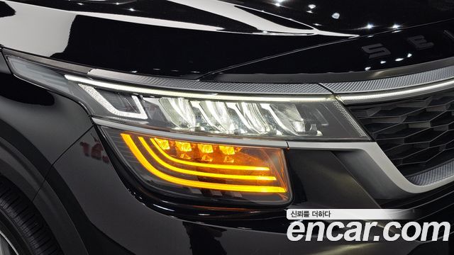 Kia Seltos 2020 — photo 8