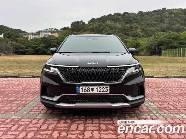 Kia Canival 2022 — photo 3