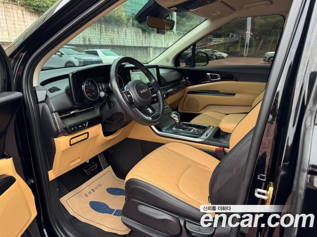 Kia Canival 2022 — photo 10