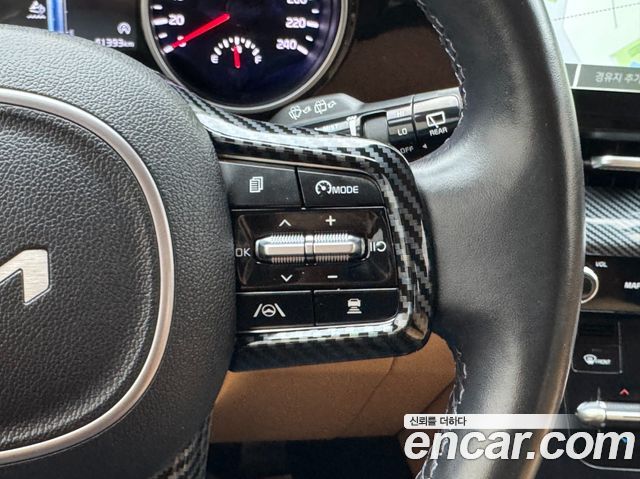 Kia Canival 2022 — photo 13